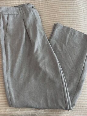 Soho Apparel Light Gray Pleated Women's Trousers